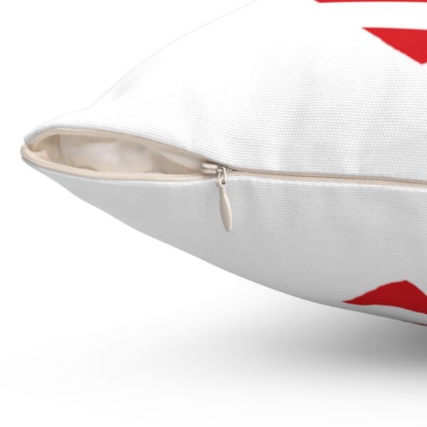 american flag heart square pillow zipper close up