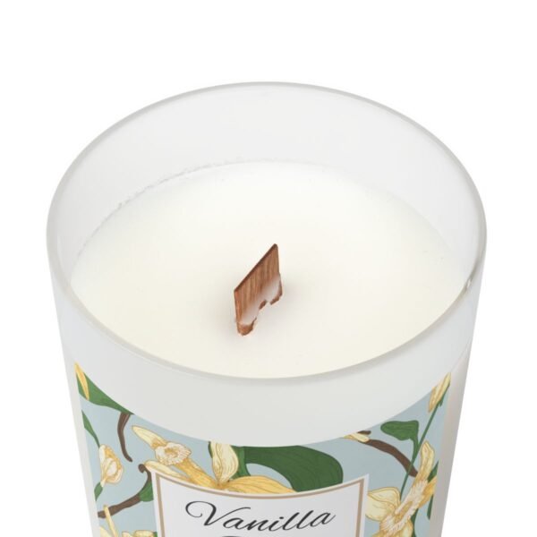 vanilla bean coconut soy wood wick candle top view